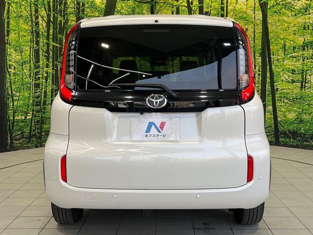 TOYOTA SIENTA 2023
