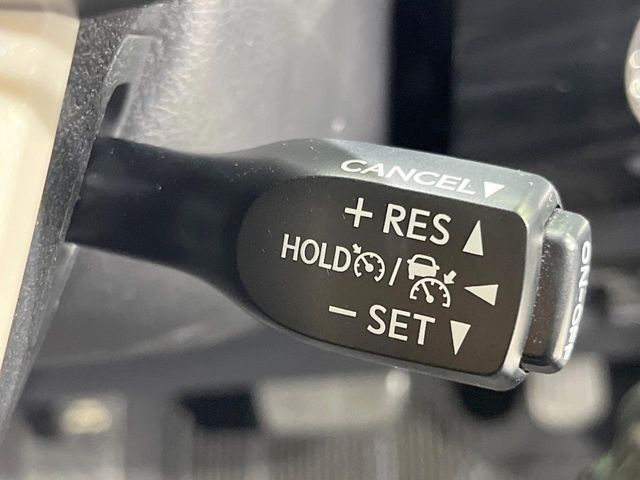 TOYOTA PRIUS PHV 2018