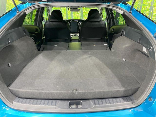 TOYOTA PRIUS PHV 2018