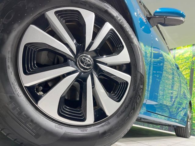 TOYOTA PRIUS PHV 2018