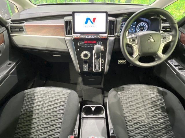 MITSUBISHI DELICA D:5 4WD 2024