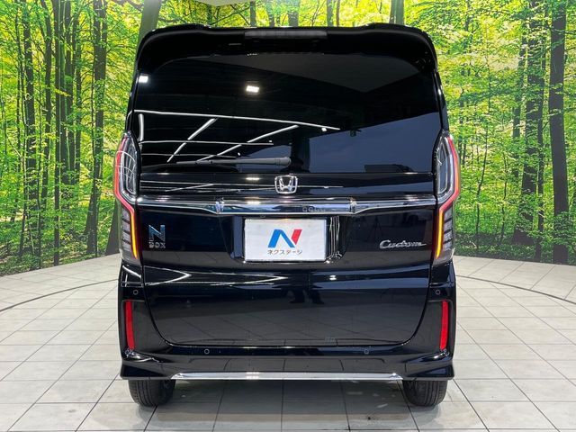 HONDA N BOX CUSTOM 2022