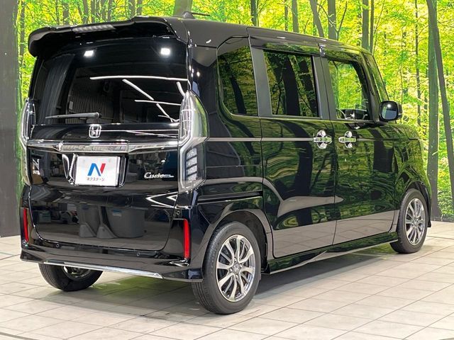 HONDA N BOX CUSTOM 2022