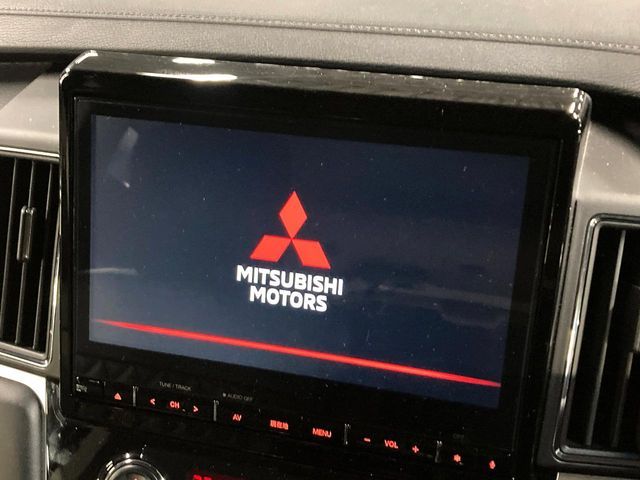 MITSUBISHI DELICA D:5 4WD 2023