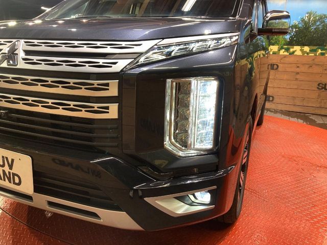 MITSUBISHI DELICA D:5 4WD 2023