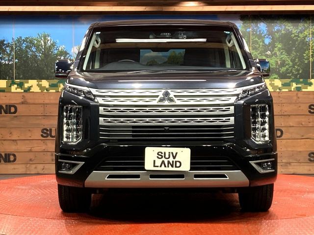 MITSUBISHI DELICA D:5 4WD 2023