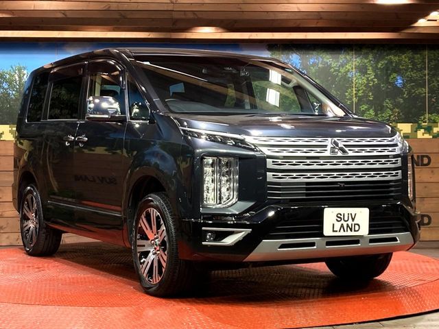 MITSUBISHI DELICA D:5 4WD 2023