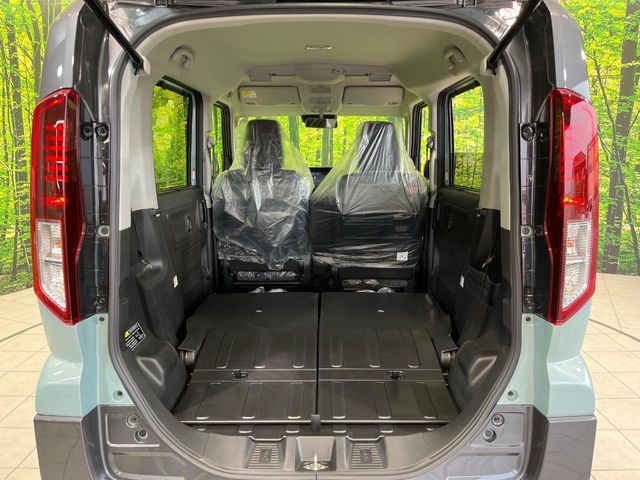 SUZUKI Spacia GEAR 2024