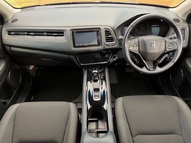 HONDA VEZEL HYBRID 4WD 2018