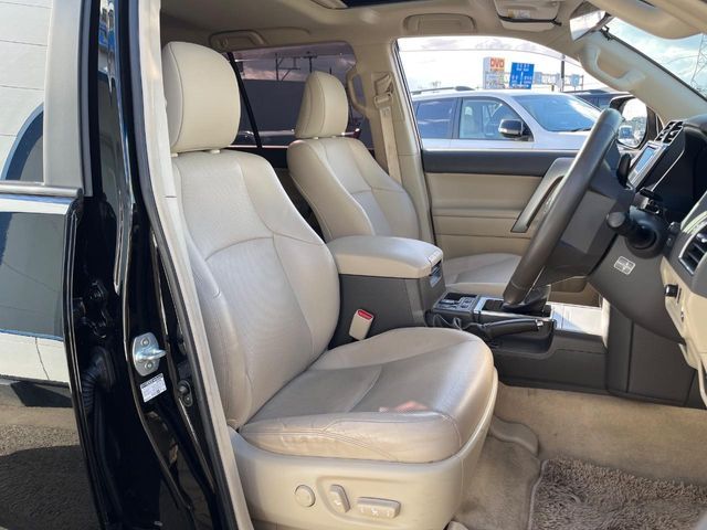 TOYOTA LANDCRUISER PRADO 2018