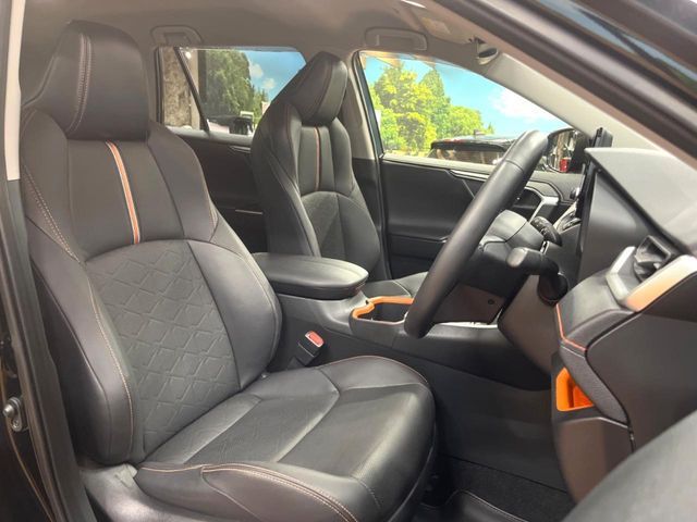 TOYOTA RAV4 HYBRID 4WD 2023