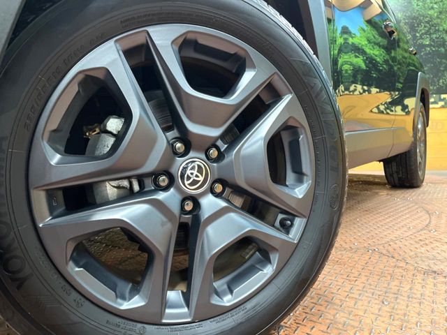 TOYOTA RAV4 HYBRID 4WD 2023