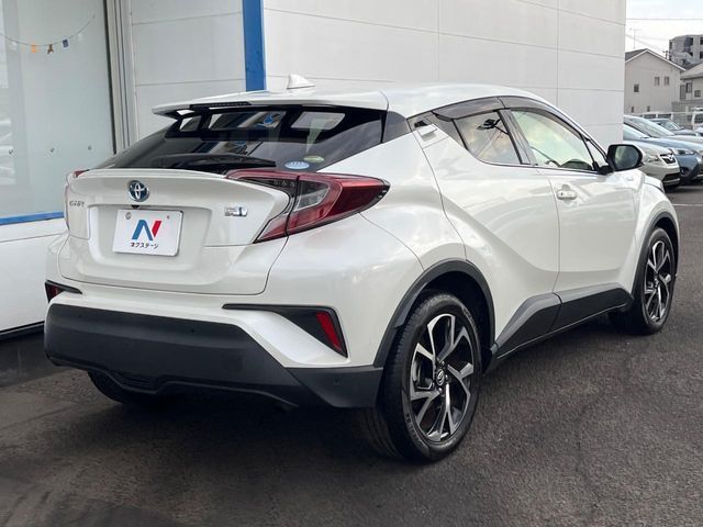 TOYOTA C-HR 2019