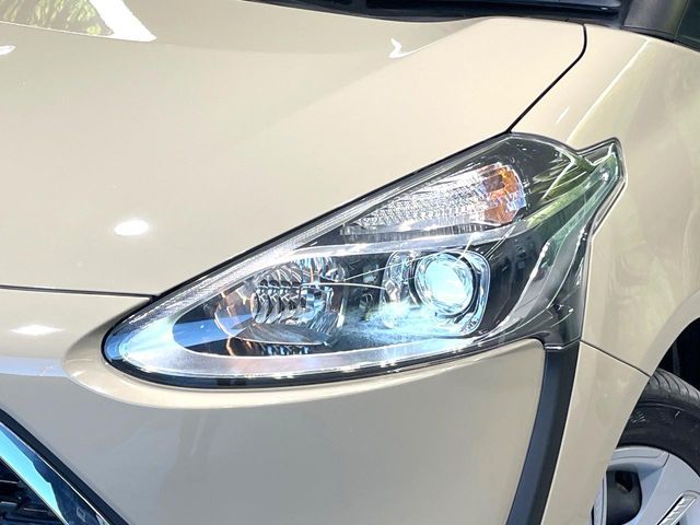 TOYOTA SIENTA 2021