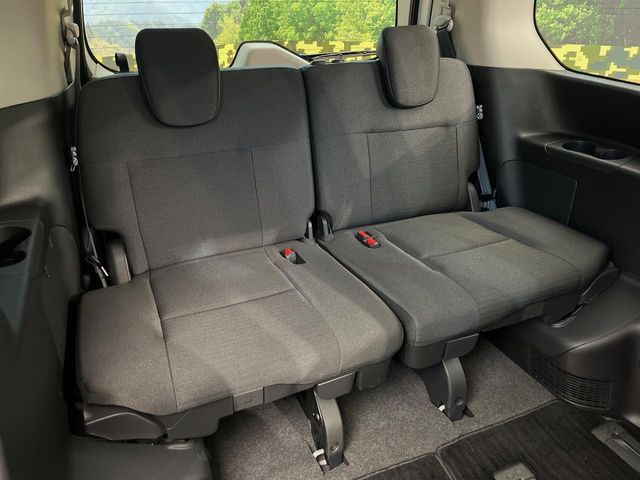 NISSAN SERENA  WG 4WD 2023