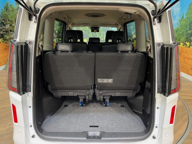 NISSAN SERENA  WG 4WD 2023