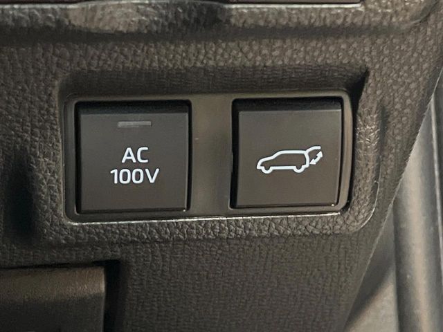 TOYOTA COROLLA CROSS HYBRID 2024