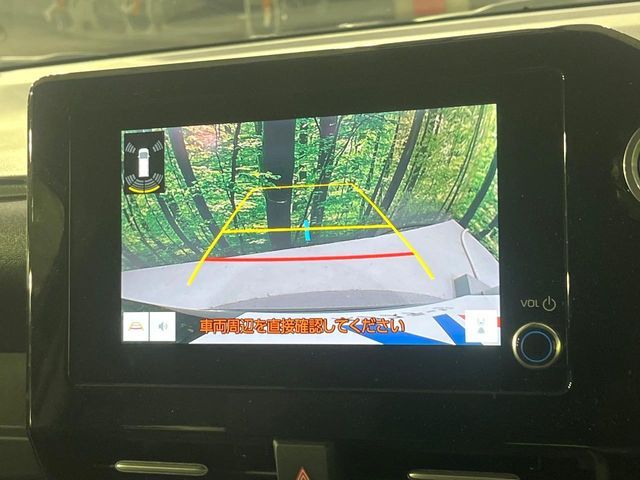 TOYOTA VOXY HYBRID 2022