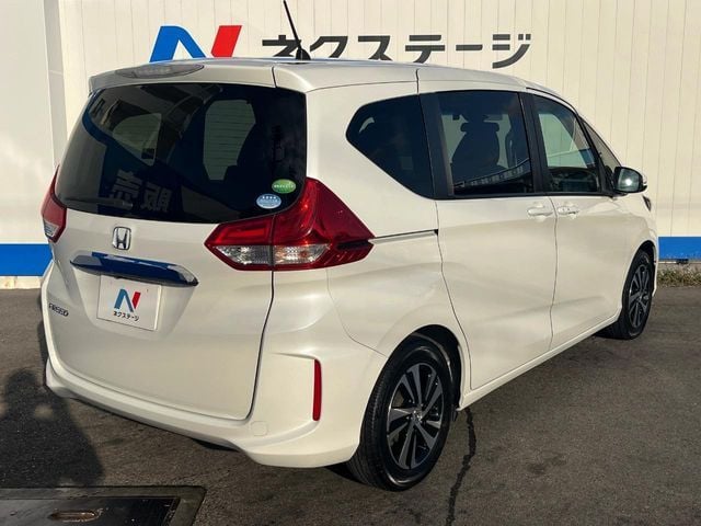 HONDA FREED 2019