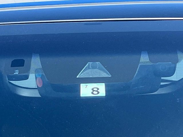 TOYOTA HARRIER 2WD 2022