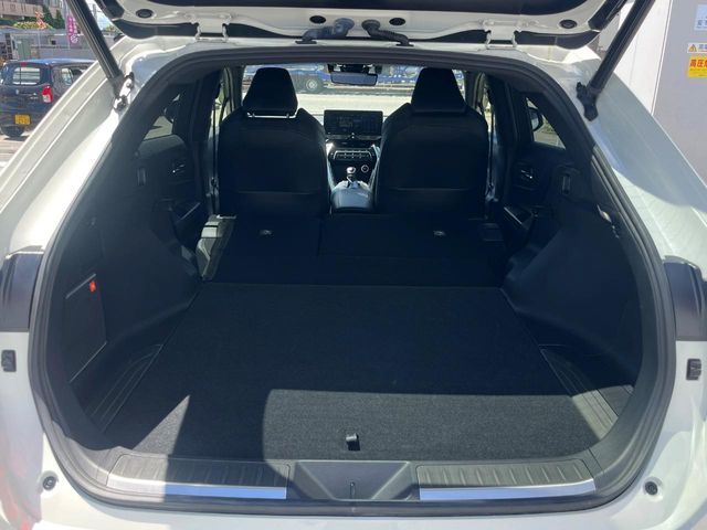 TOYOTA HARRIER 2WD 2022