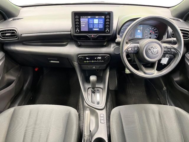 TOYOTA YARIS HYBRID 2022