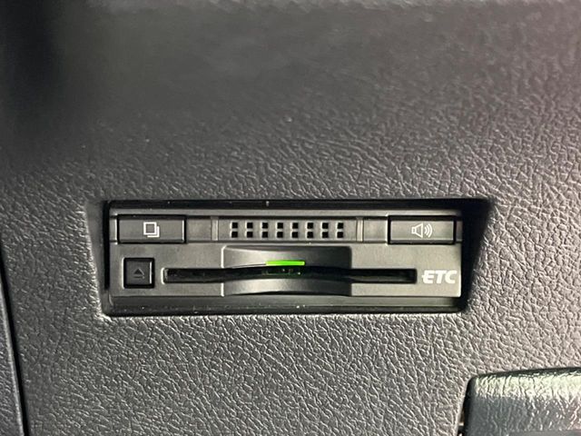 TOYOTA COROLLA FIELDER HYBRID 2016