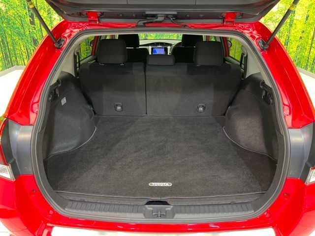 TOYOTA COROLLA FIELDER HYBRID 2016