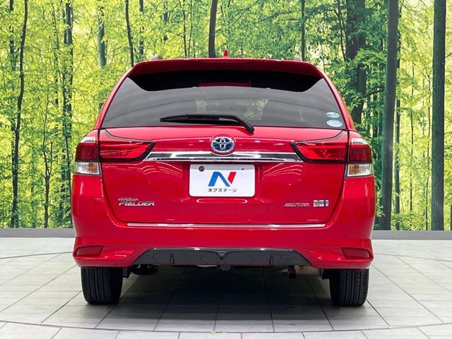 TOYOTA COROLLA FIELDER HYBRID 2016