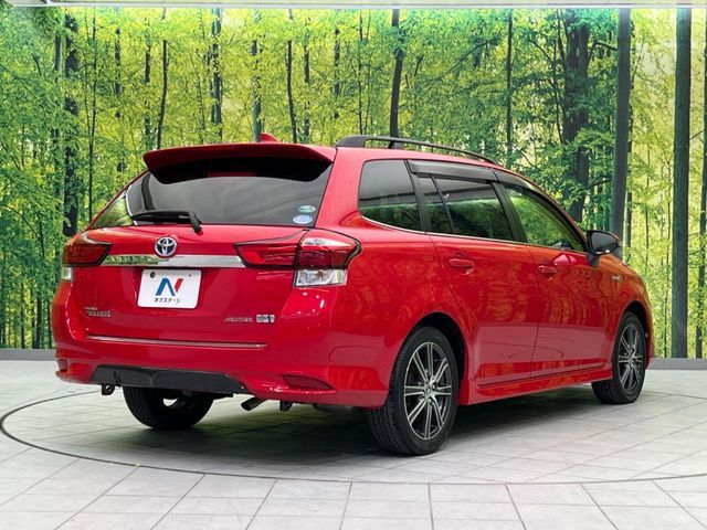 TOYOTA COROLLA FIELDER HYBRID 2016