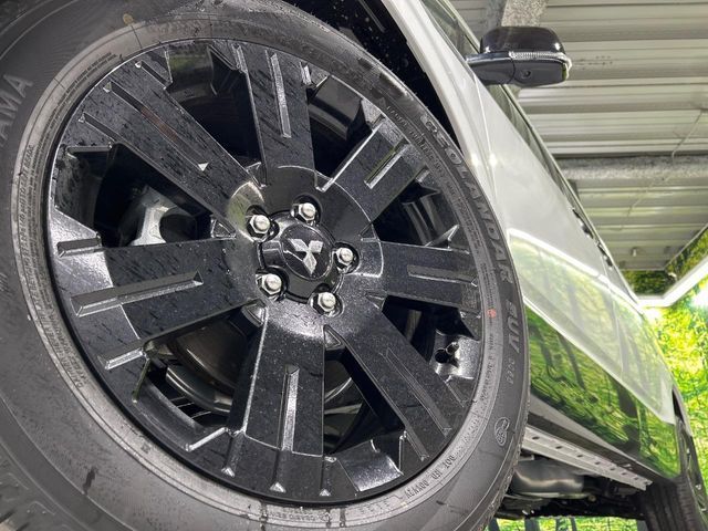 MITSUBISHI DELICA D:5 4WD 2025