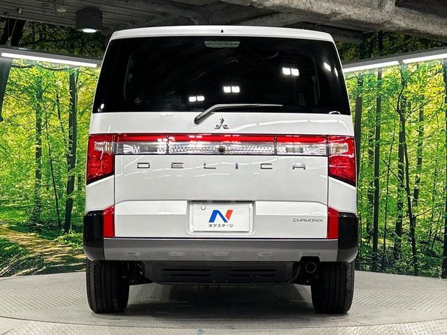 MITSUBISHI DELICA D:5 4WD 2025