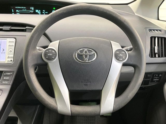 TOYOTA PRIUS 2010