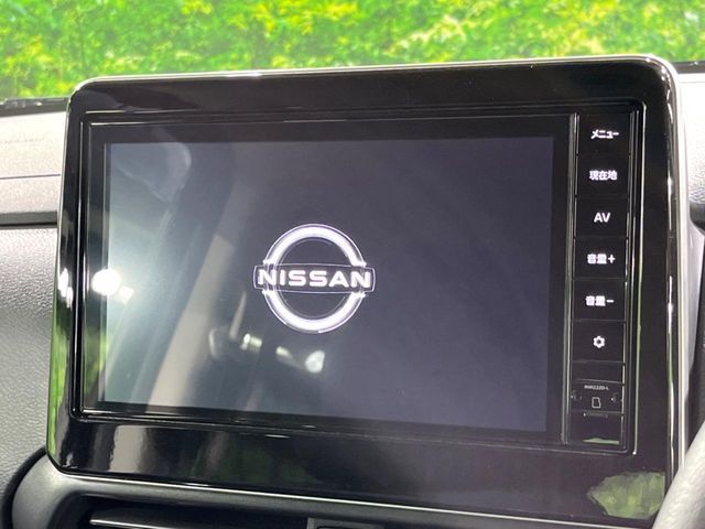 NISSAN ROOX 2023