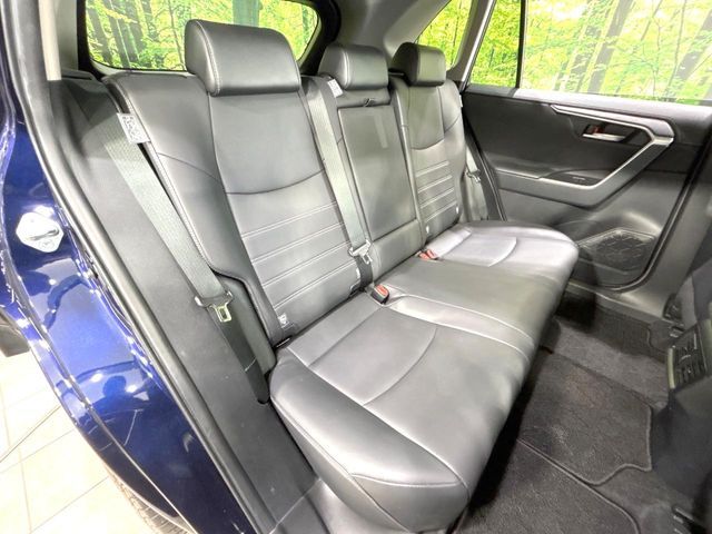 TOYOTA RAV4 4WD 2021