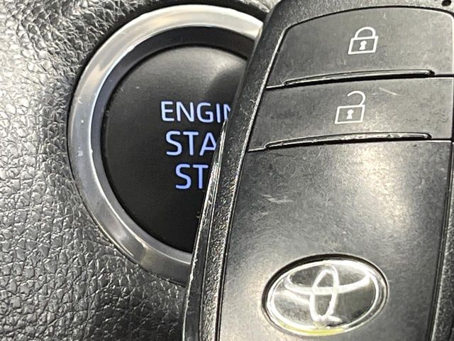 TOYOTA YARIS CROSS 2023