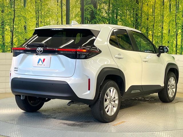 TOYOTA YARIS CROSS 2023