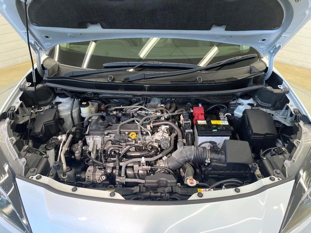 TOYOTA YARIS CROSS 2023