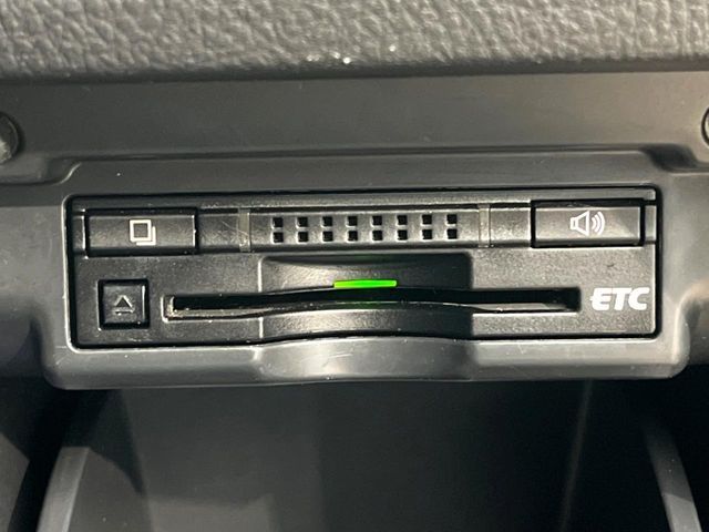 TOYOTA VELLFIRE 2013