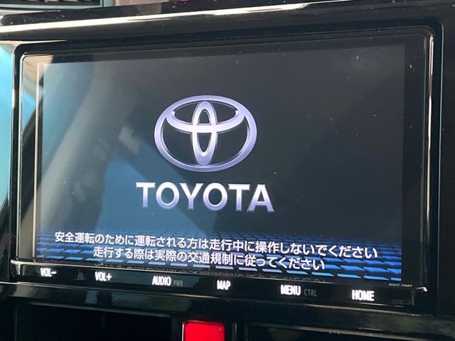 TOYOTA ROOMY 2023