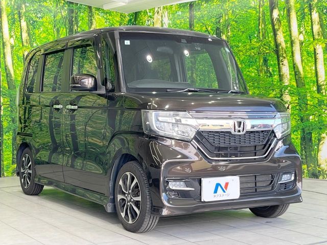HONDA N BOX 2017
