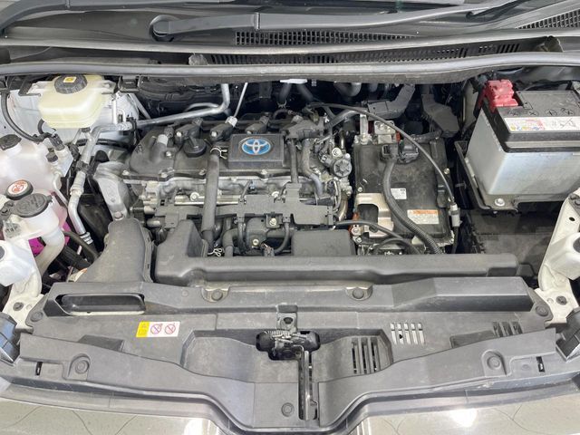 TOYOTA NOAH HYBRID 2023