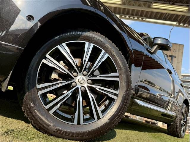 VOLVO VOLVO XC60 2019