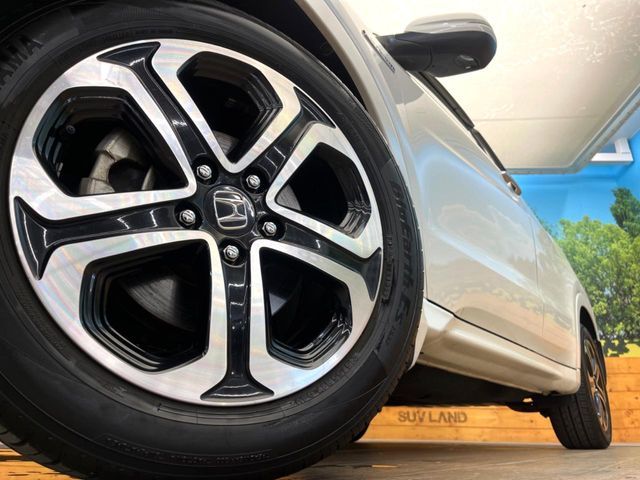 HONDA VEZEL HYBRID 2015