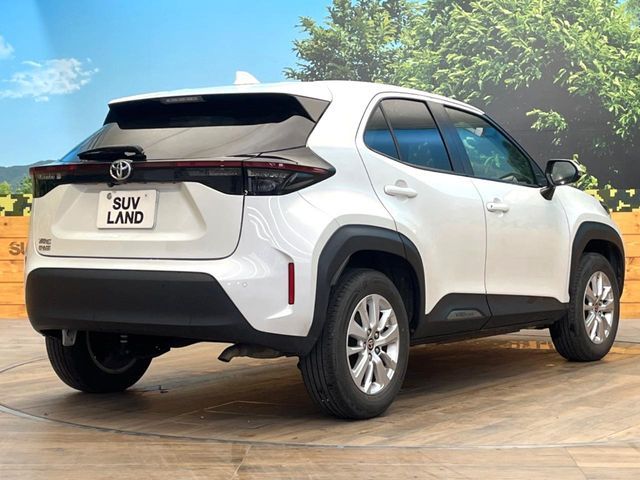 TOYOTA YARIS CROSS 2023