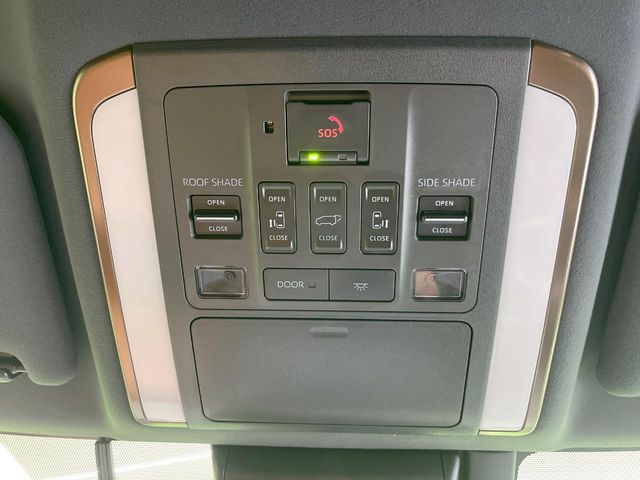 TOYOTA VELLFIRE  HYBRID 2023