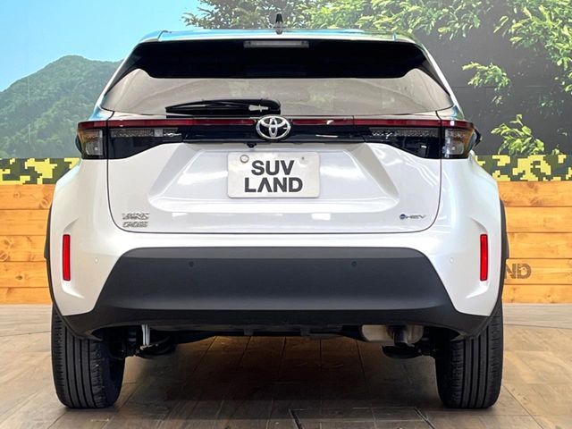 TOYOTA YARIS CROSS HYBRID 2025