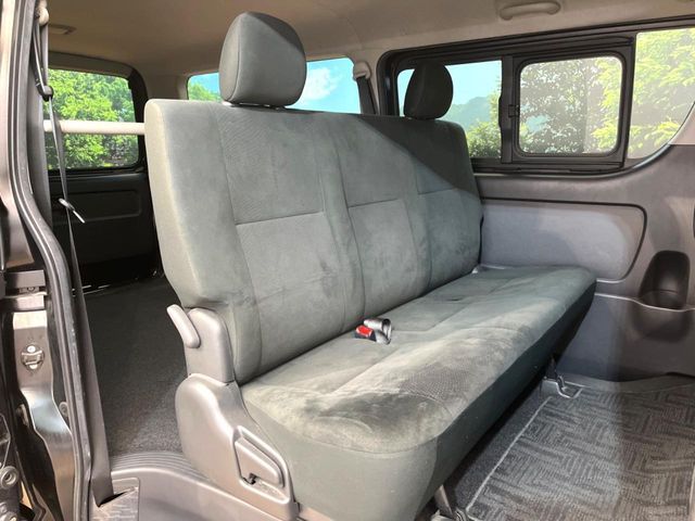 TOYOTA HIACE van 2WD 2018