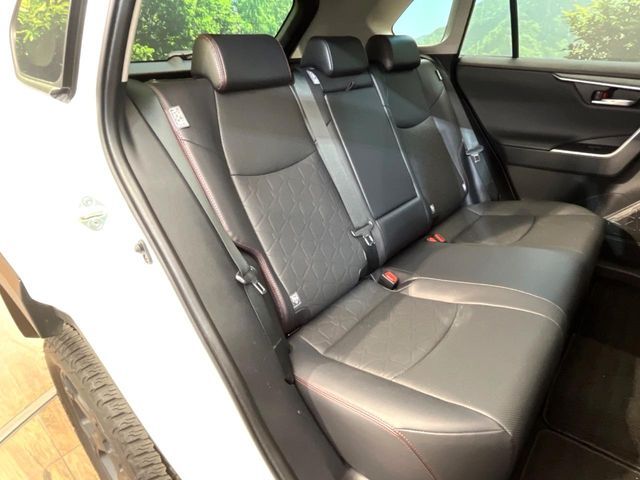 TOYOTA RAV4 4WD 2023