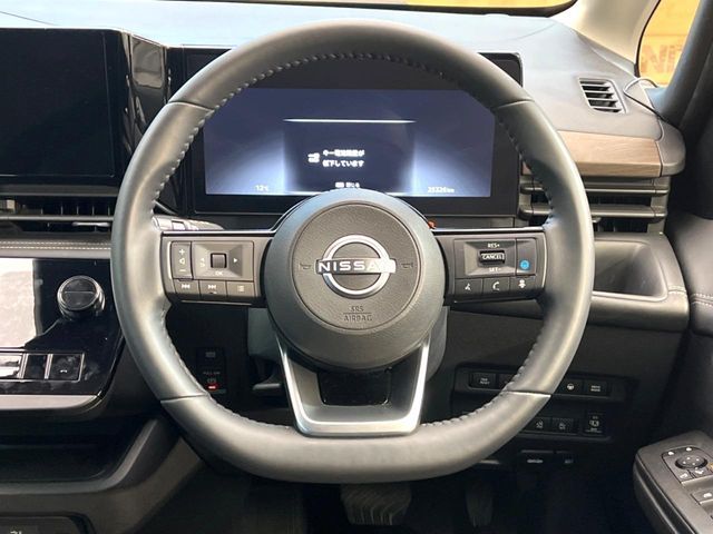 NISSAN SERENA  WG 2023